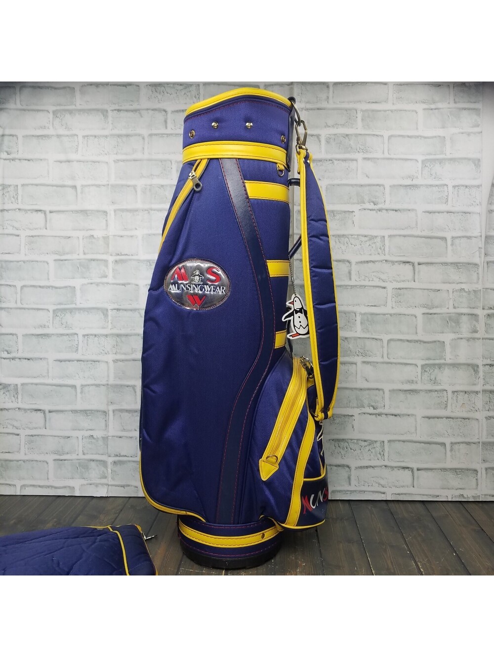 Vintage Munsingwear 3 Way Golf Cart Bag Blue Yellow Shoulder Carry Strap 34"